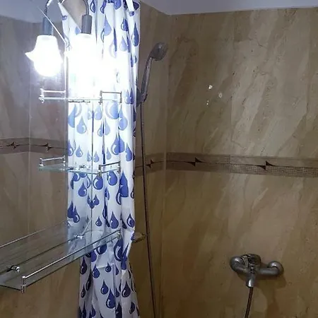 Str. Ion Brezoianu Nr. 26-36 *